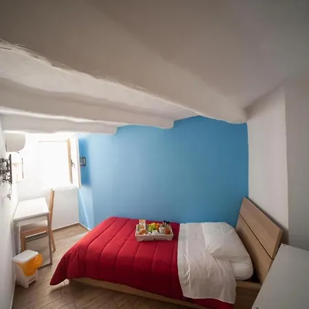 Salvator Rosa 78 Gæstehus